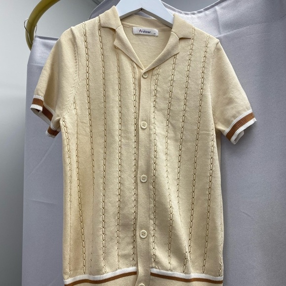Other - Cream Short Sleeve Knit Shirt